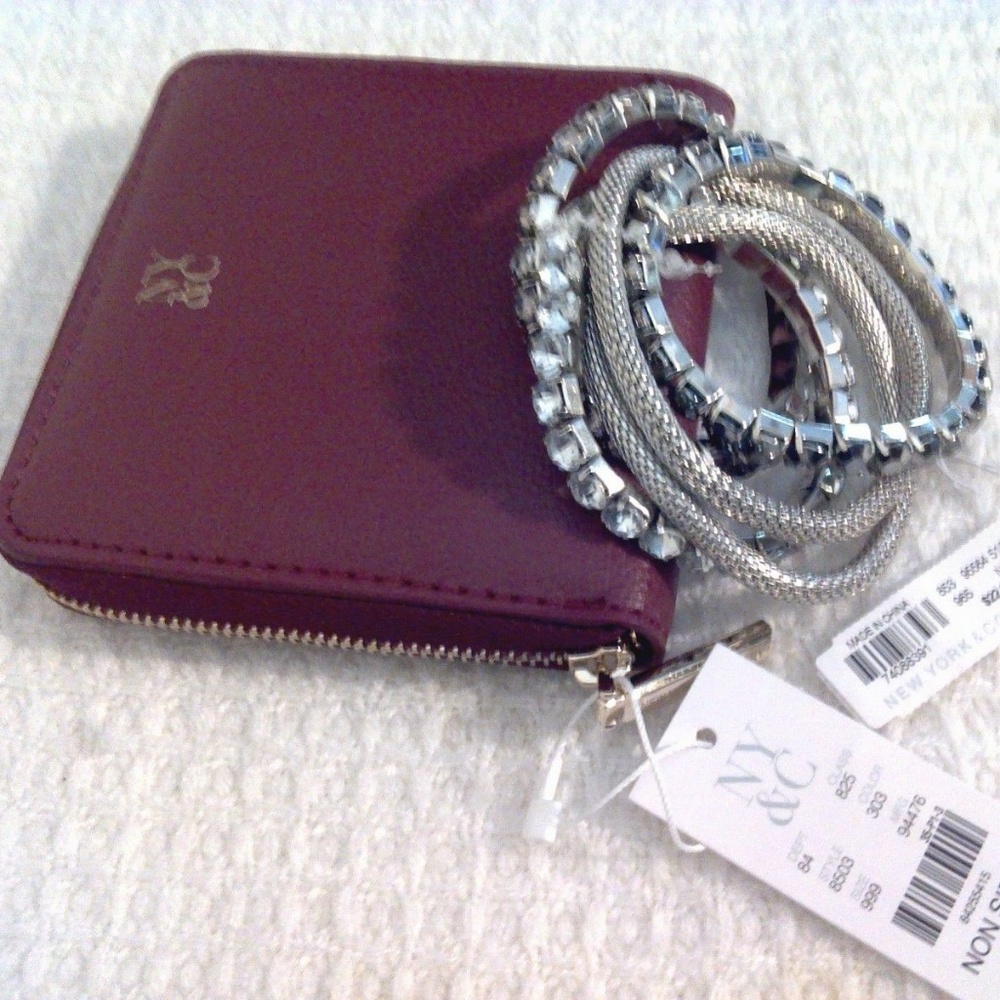COPY - New York &Co Women's braclets and wallet s…